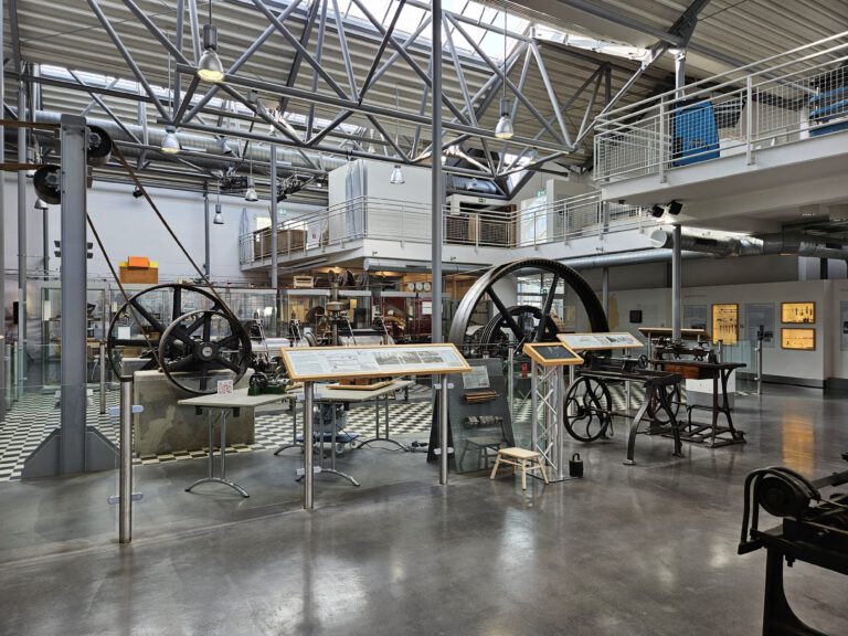 Einladung zur Praxiszeit Oberflächentechnik am 27. November 2025 in Remscheid